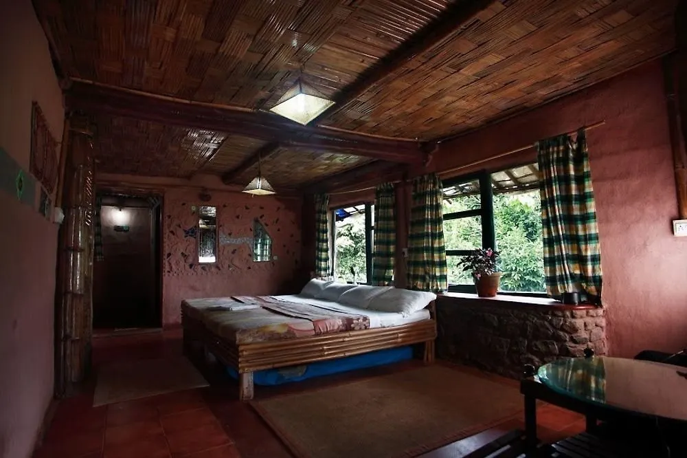 *** Hotel Wild Elephant Eco Friendly Resort Munnar India